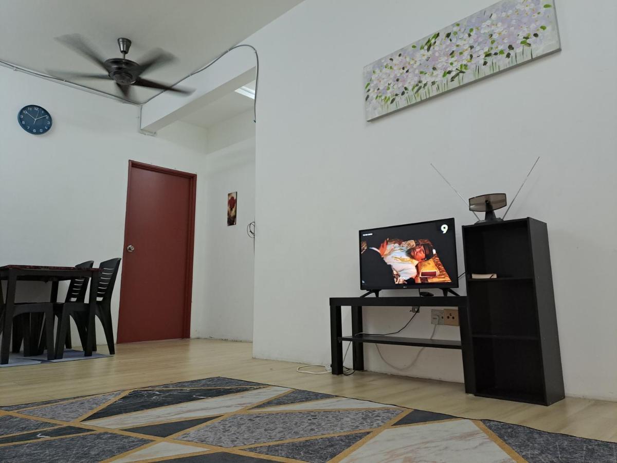 1201 Apartment Ladang Tok Pelam Tepipantaibatuburuk Kuala Terengganu Zewnętrze zdjęcie